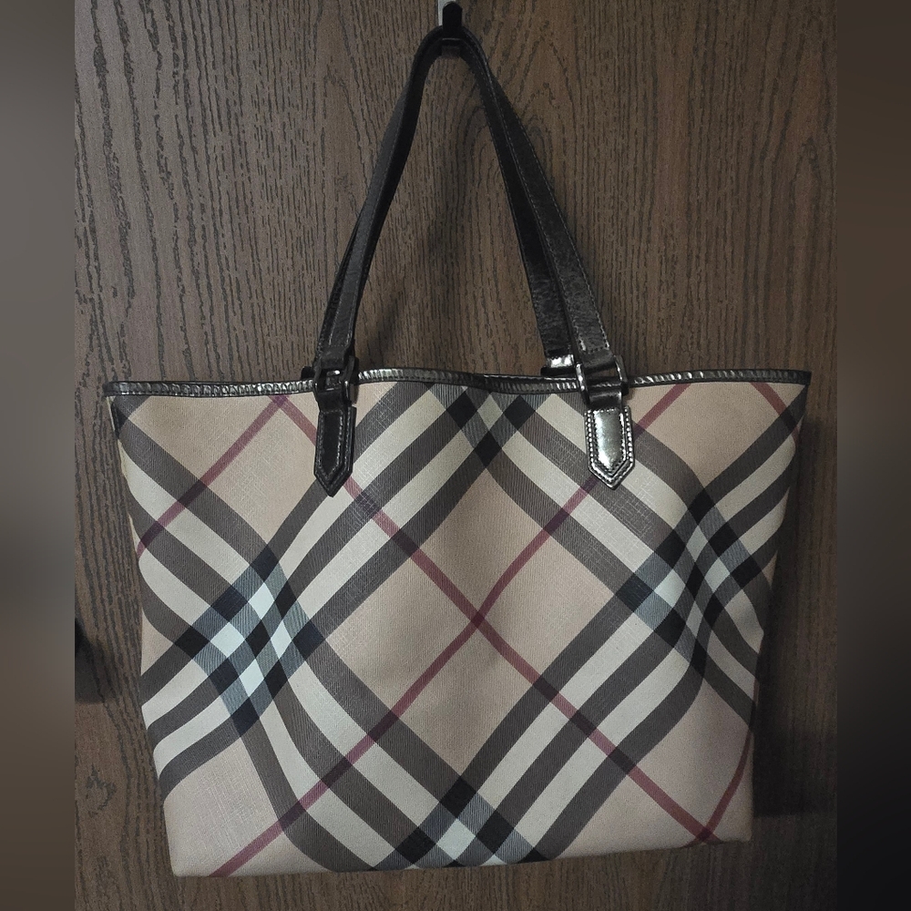 Authentic Burberry London Nova Check Large Tote Bag With Authentication